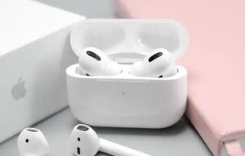 Airpods pro硅胶保护壳曲面造型案例